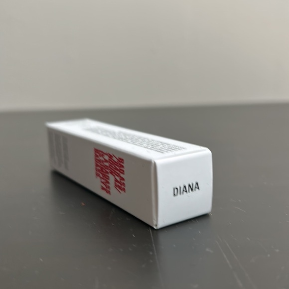 NEW Uoma Beauty BADA$$ ICON MATTE LIPSTICK in Diana NIB 2/$20 When Bundled - Picture 3 of 3